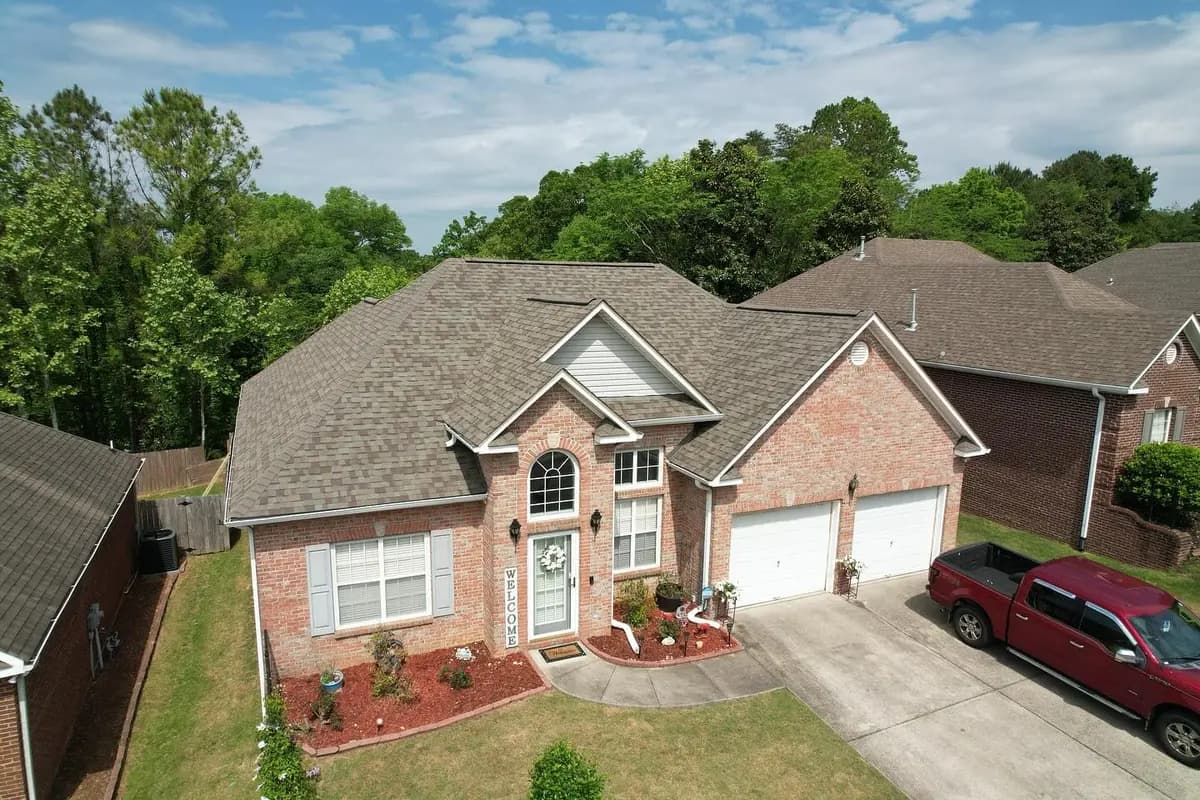 Mountain Brook roofing project image 3.
